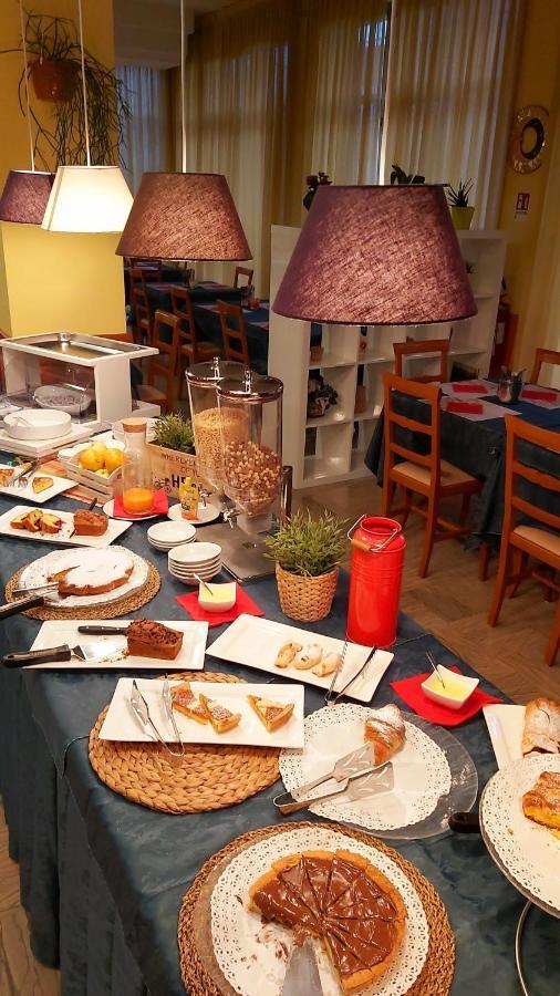 Hotel Bahama Ріміні Екстер'єр фото